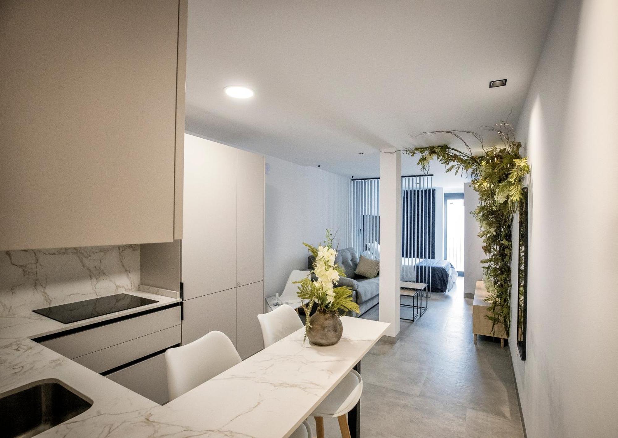 Riam Suites Apartamentos 로스팔라씨오스이빌라프란카 외부 사진
